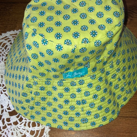 Vera Bradley Reversible Sun Hat Peacock 